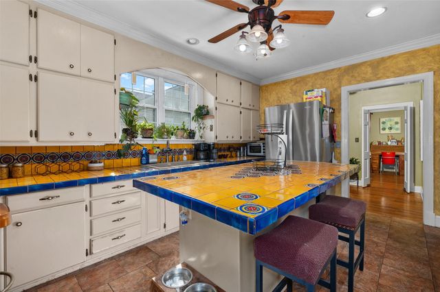 281 Carrollton, Shreveport, LA 71105