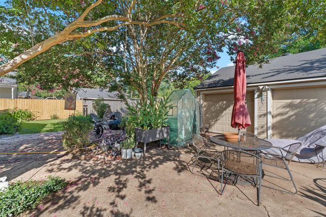 281 Carrollton, Shreveport, LA 71105