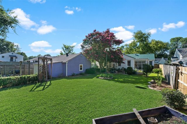281 Carrollton, Shreveport, LA 71105