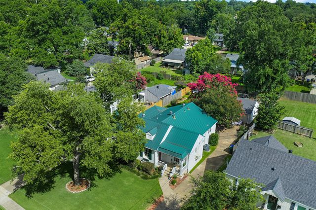 281 Carrollton, Shreveport, LA 71105
