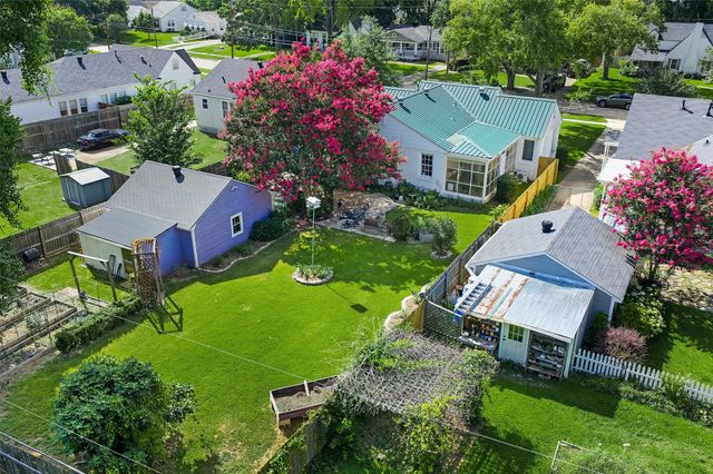 281 Carrollton, Shreveport, LA 71105
