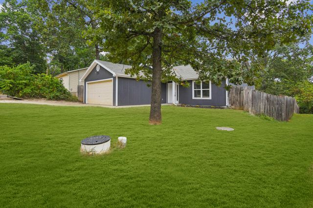 5008 Redbud Road, Merriam Woods, MO 65740