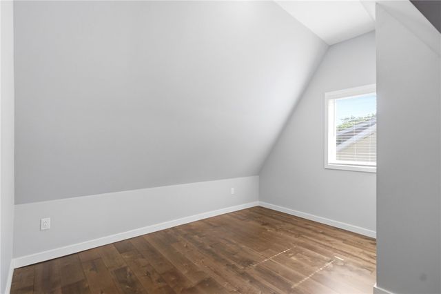 346 Corona Avenue, Oakwood, OH 45419