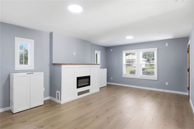 346 Corona Avenue, Oakwood, OH 45419