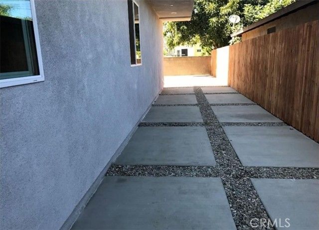 221 W 85th, Los Angeles, CA 90003