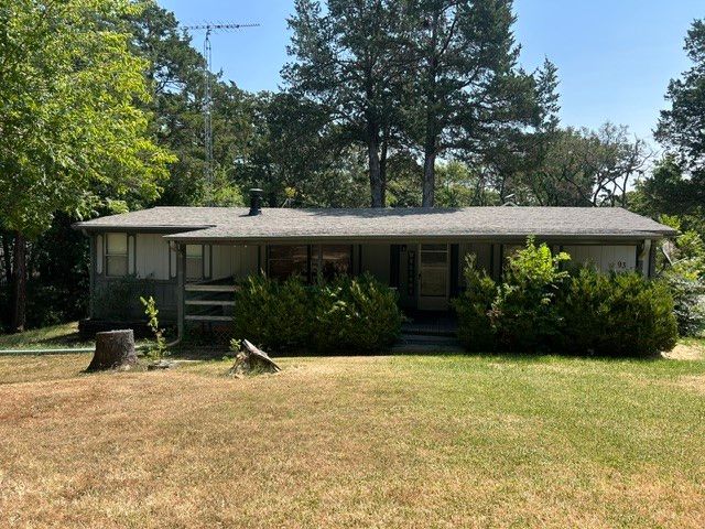 93 Grace Lane, Pottsboro, TX 75076