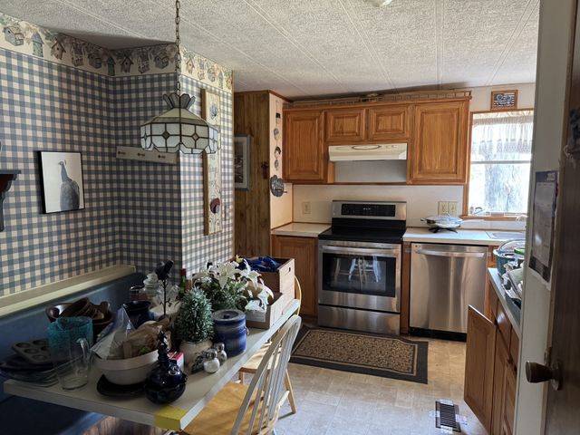 93 Grace Lane, Pottsboro, TX 75076