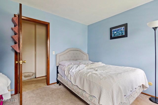 2624 Coveview Drive, Toledo, OH 43611