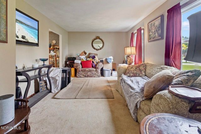 2624 Coveview Drive, Toledo, OH 43611