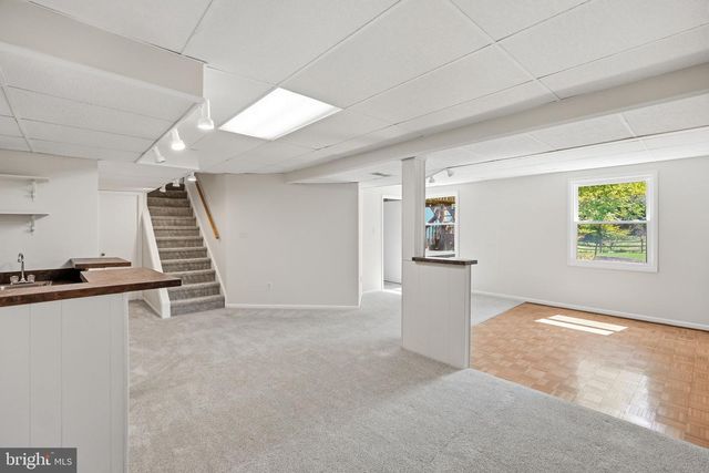7 PITT CT, Rockville, MD 20850