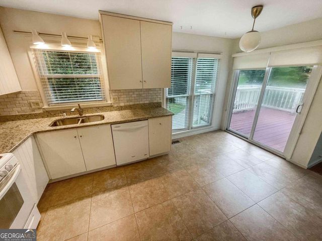 1454 Hembree Station Drive, Marietta, GA 30062
