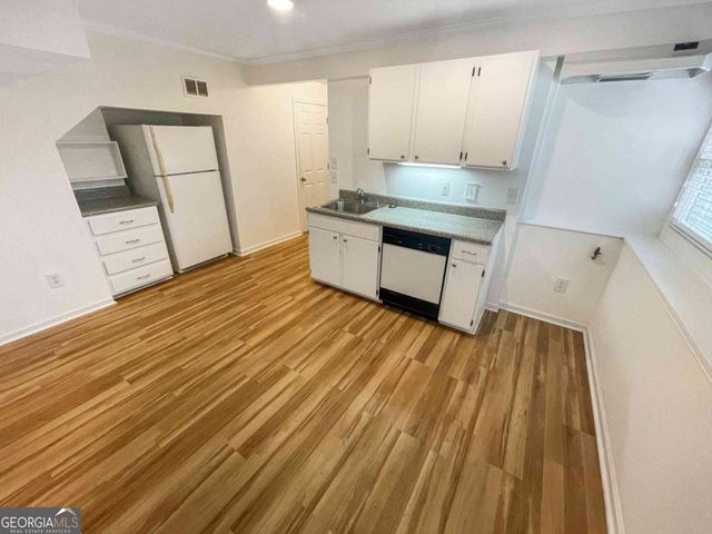 1454 Hembree Station Drive, Marietta, GA 30062