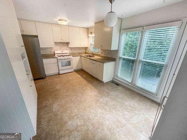 1454 Hembree Station Drive, Marietta, GA 30062