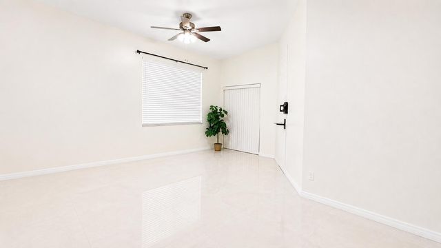 6936 SW 39th Street Apt 201d, Davie, FL 33314