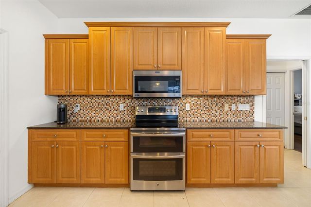 26117 82ND AVENUE E, Myakka City, FL 34251