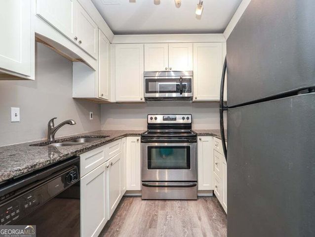5031 Bell Drive SE, Smyrna, GA 30080