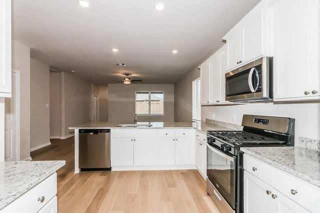 413 San Miguel Creek Drive, Katy, TX 77493