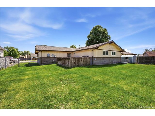 508 Olive Ln, Platteville, CO 80651