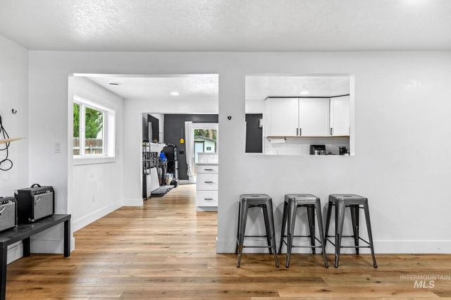1304 S Columbus Street, Boise, ID 83705