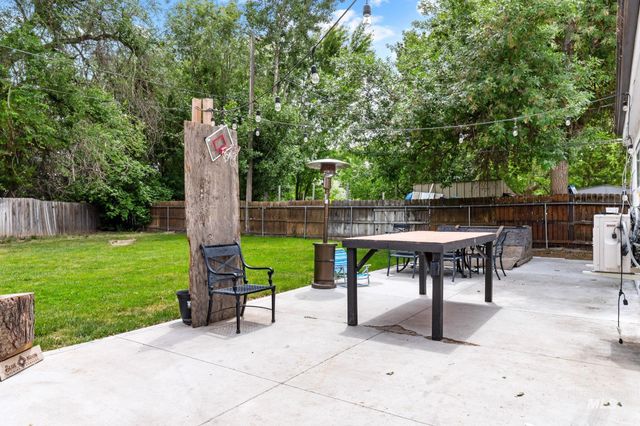 1304 S Columbus Street, Boise, ID 83705