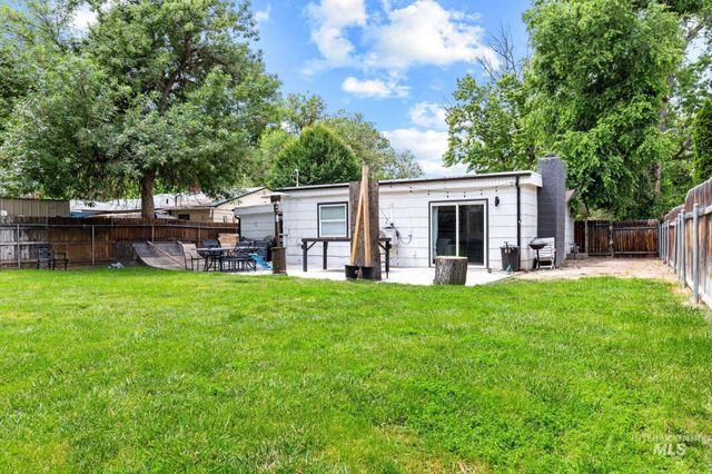 1304 S Columbus Street, Boise, ID 83705