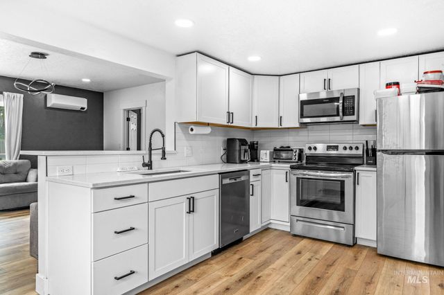 1304 S Columbus Street, Boise, ID 83705