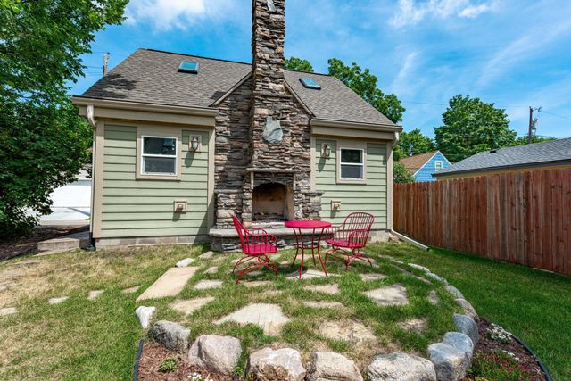 2629 Idaho Avenue S, Saint Louis Park, MN 55426