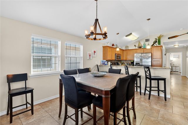 304 Avenue J, Port Aransas, TX 78373