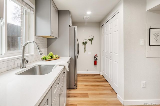 6160 W 17th Avenue 4, Lakewood, CO 80214