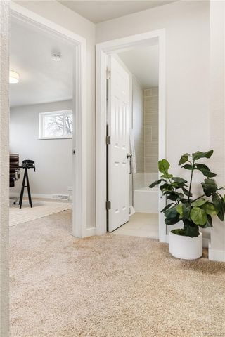 6160 W 17th Avenue 4, Lakewood, CO 80214