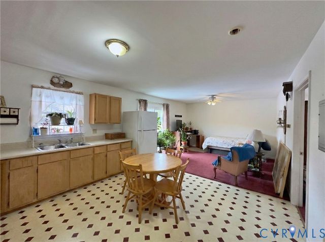 275 Reams Rd, South Prince George, VA 23805