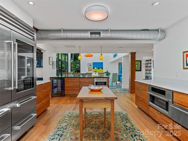 5 Brookside Road, Asheville, NC 28803