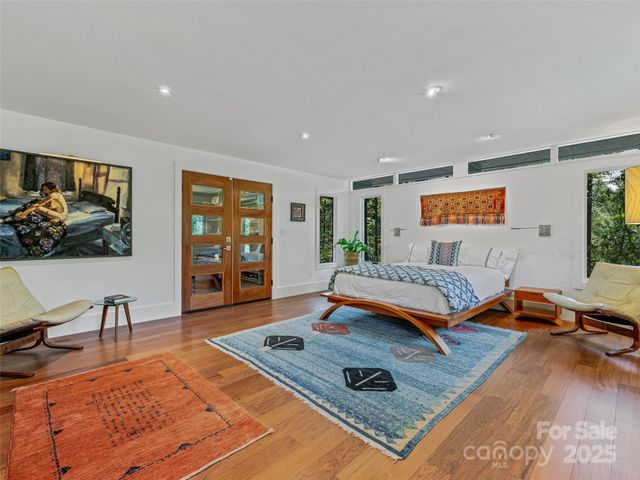 5 Brookside Road, Asheville, NC 28803