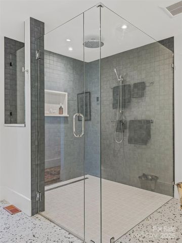 5 Brookside Road, Asheville, NC 28803