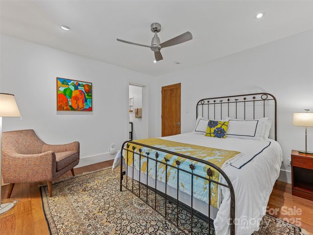 5 Brookside Road, Asheville, NC 28803