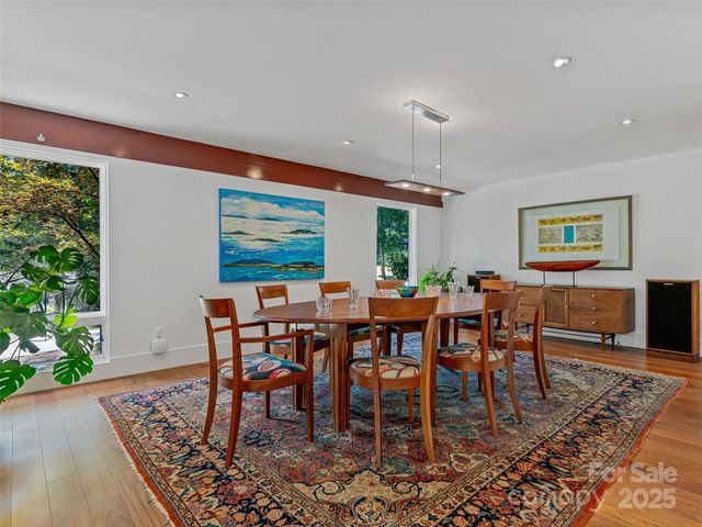 5 Brookside Road, Asheville, NC 28803