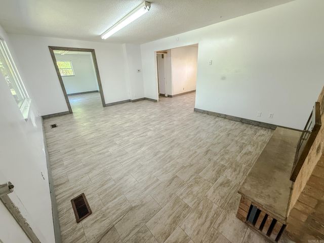 708 Cooper Estates Drive, Mountain Home, AR 72653