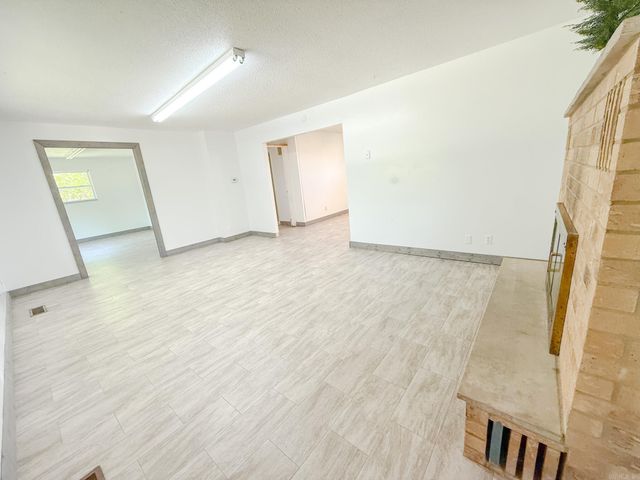 708 Cooper Estates Drive, Mountain Home, AR 72653