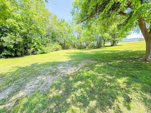 708 Cooper Estates Drive, Mountain Home, AR 72653