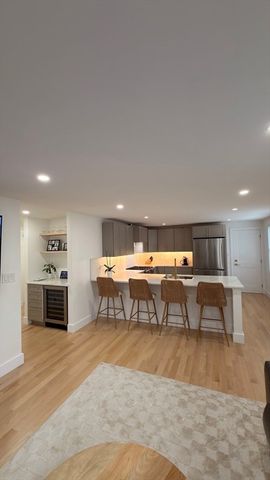 6 Pratt Ave 1, Beverly, MA 01915