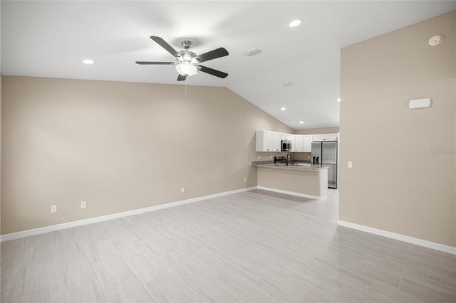 5795 NW 11th Place B, Ocala, FL 34482