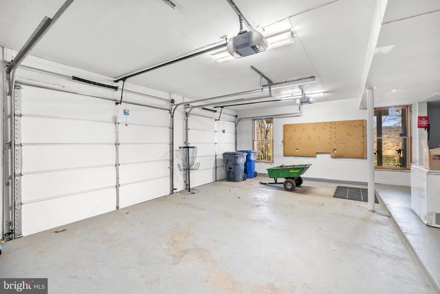 15657 PURCELLVILLE RD, Hillsboro, VA 20132