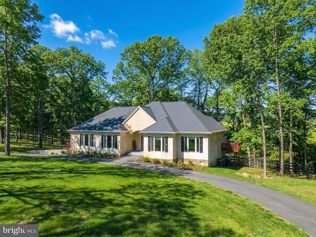 15657 PURCELLVILLE RD, Hillsboro, VA 20132