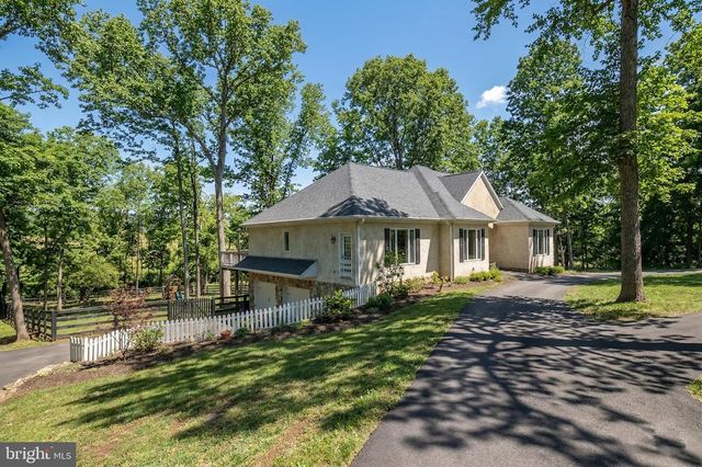 15657 PURCELLVILLE RD, Hillsboro, VA 20132