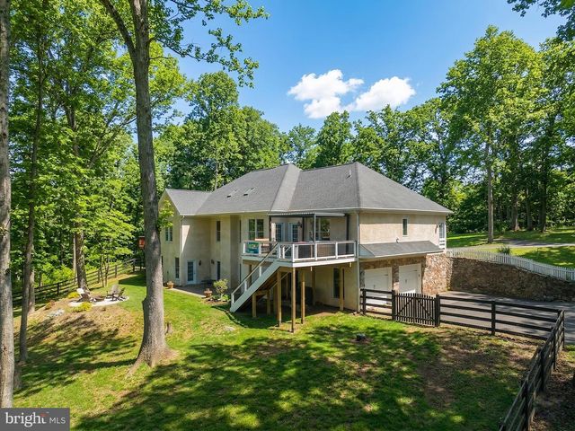 15657 PURCELLVILLE RD, Hillsboro, VA 20132