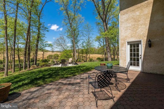 15657 PURCELLVILLE RD, Hillsboro, VA 20132