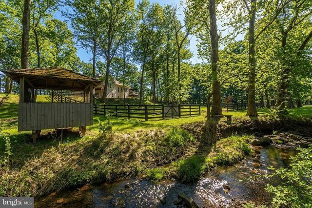 15657 PURCELLVILLE RD, Hillsboro, VA 20132