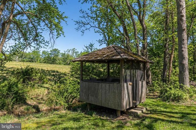 15657 PURCELLVILLE RD, Hillsboro, VA 20132