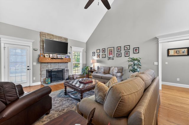 2457 Janell Trl, Murfreesboro, TN 37128