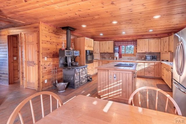 23370 Apishapa Ln, Aguilar, CO 81020